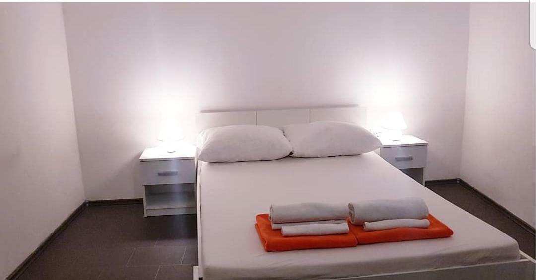 David 3 Apartment Пула Екстериор снимка