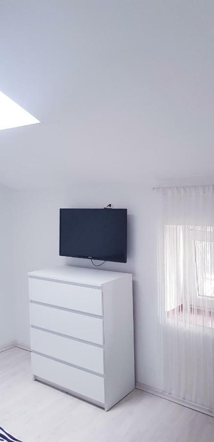 David 3 Apartment Пула Екстериор снимка